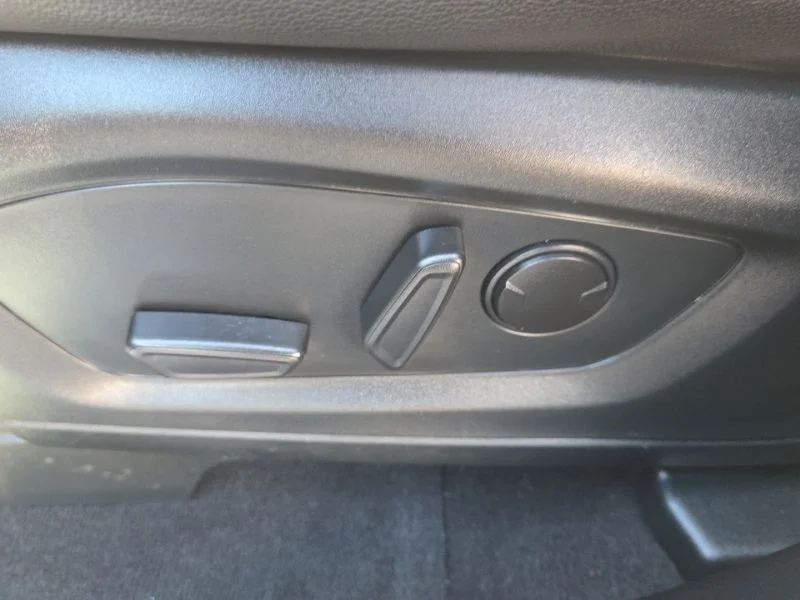 Used 2023 Silver Ford ST-Line image 29