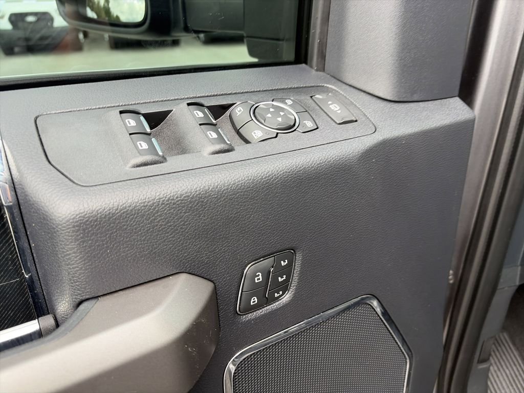 Used 2022 Gray Ford Platinum image 19