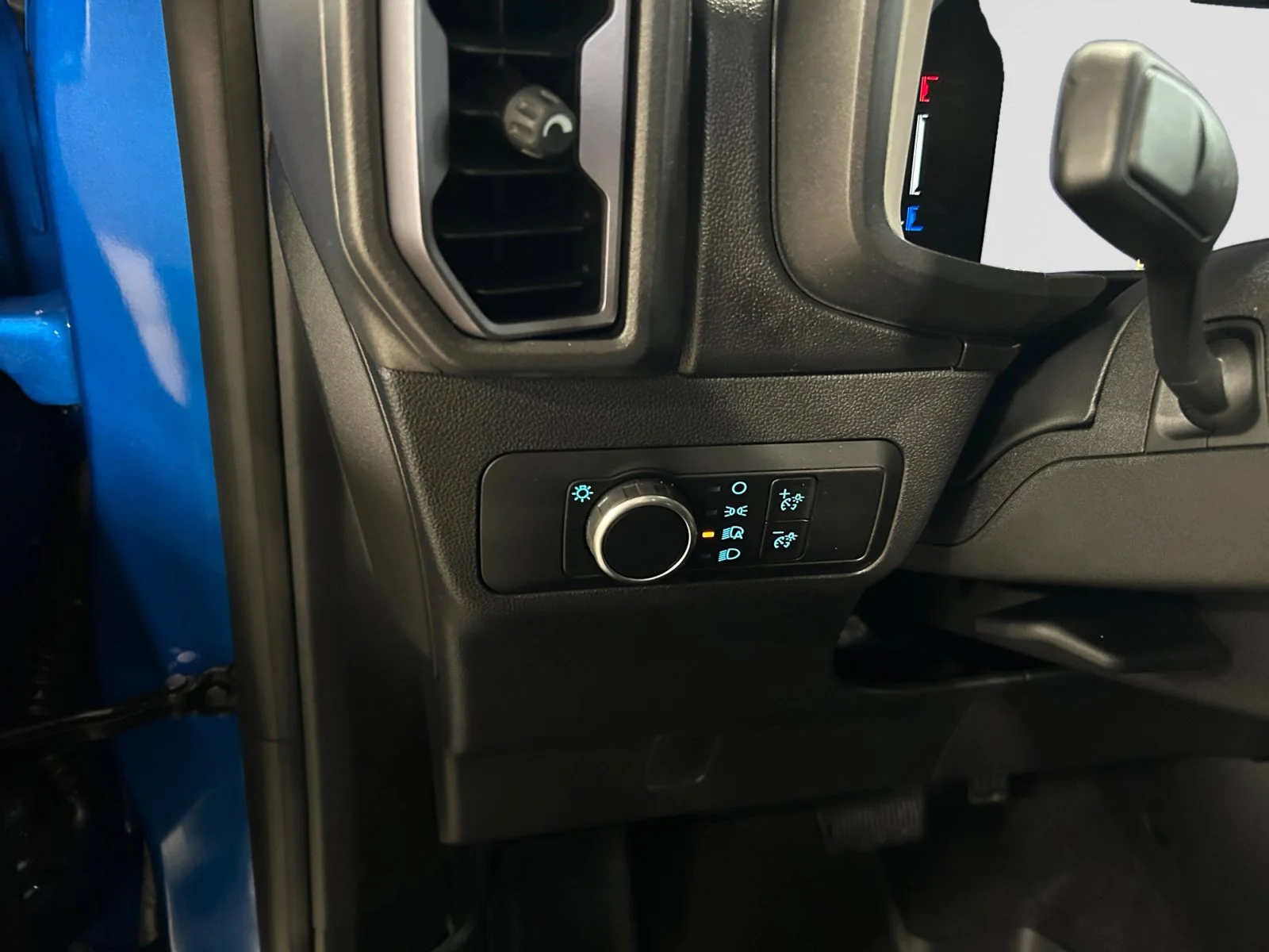New 2026 Velocity Blue Metallic Ford Big Bend image 15
