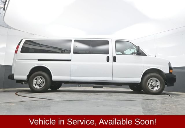 Used 2024 White Chevrolet LS image 39
