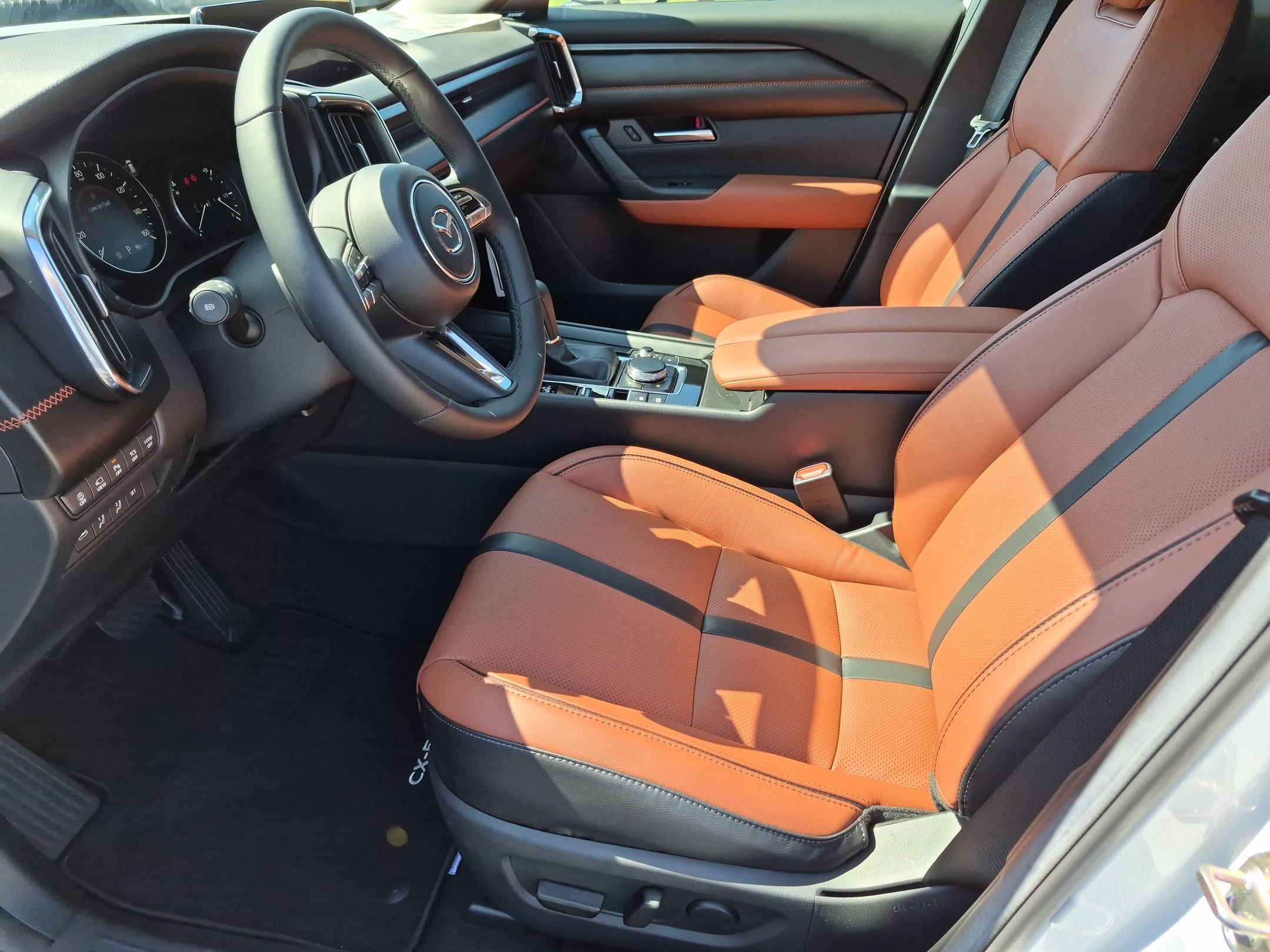 2026 Mazda CX-50 Premium Plus - Photo 15