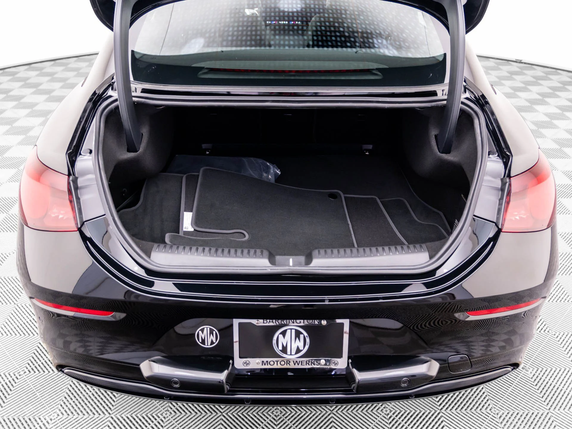 New 2027 Black Mercedes-Benz CLA 350 image 32