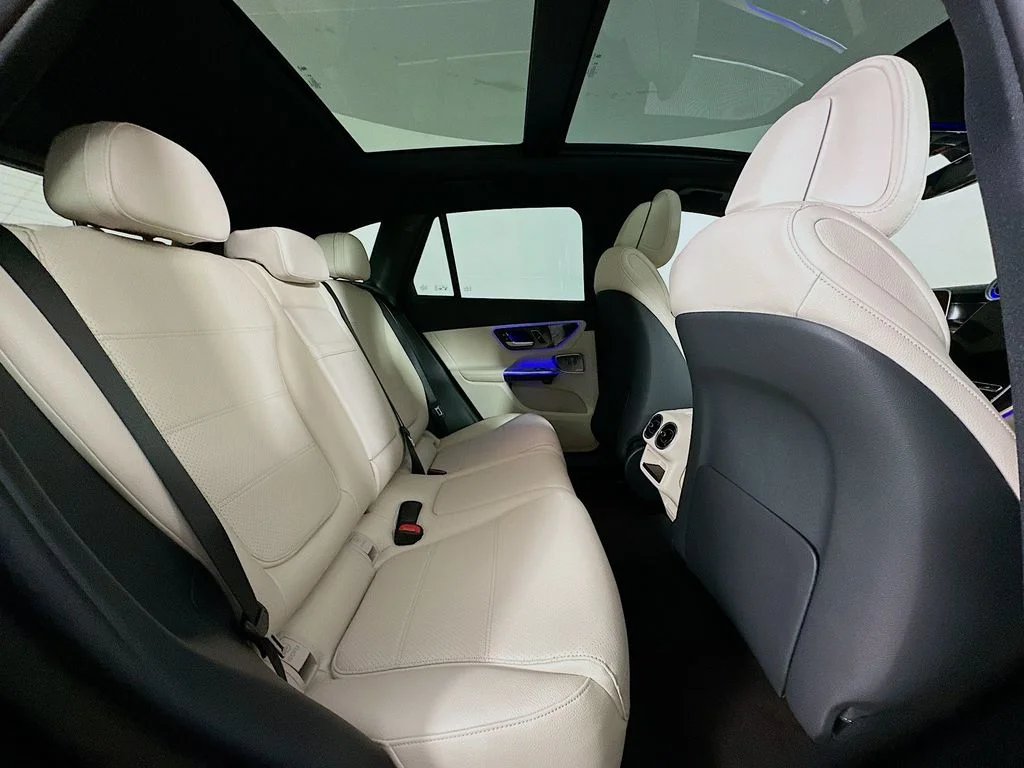 Used 2025 Gray Mercedes-Benz GLC 350e image 29
