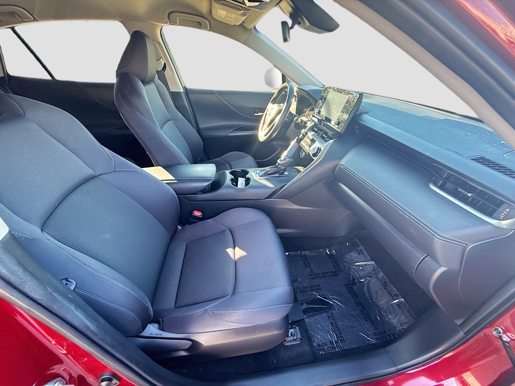 2022 Toyota Venza LE - Photo 30