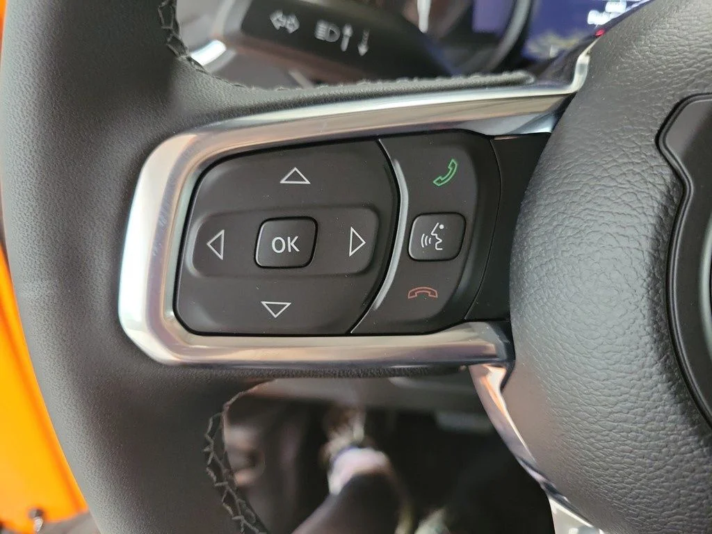 New 2025 Joose Exterior Paint Jeep Sahara 4xe image 12