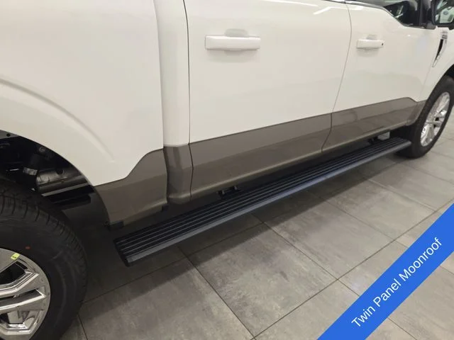 New 2026 Star White Metallic Tri-Coat Ford King Ranch® image 18