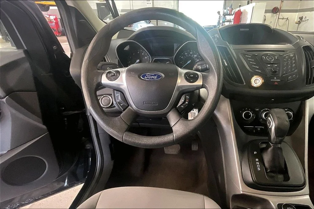 Used 2014 Black Ford SE image 4