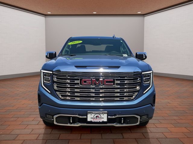 Used 2025 Downpour Metallic GMC Denali image 32