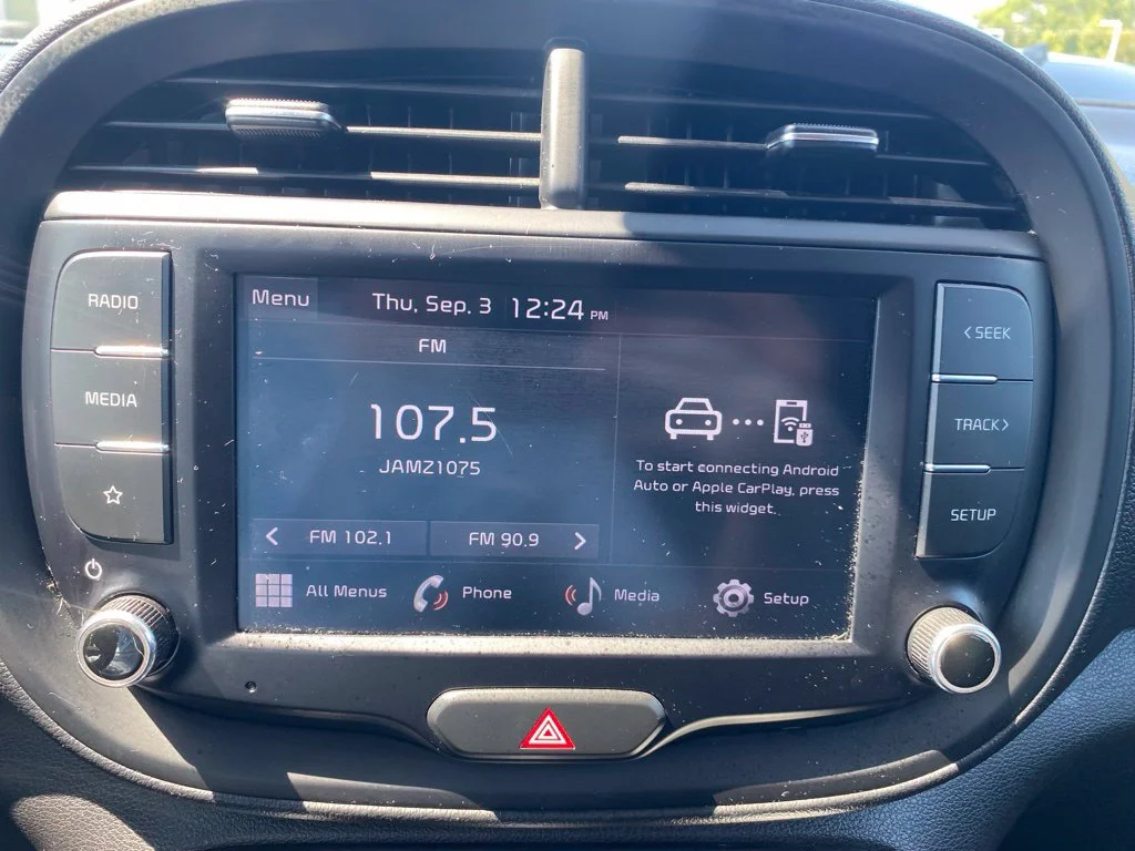 Used 2023 Red Kia LX image 21