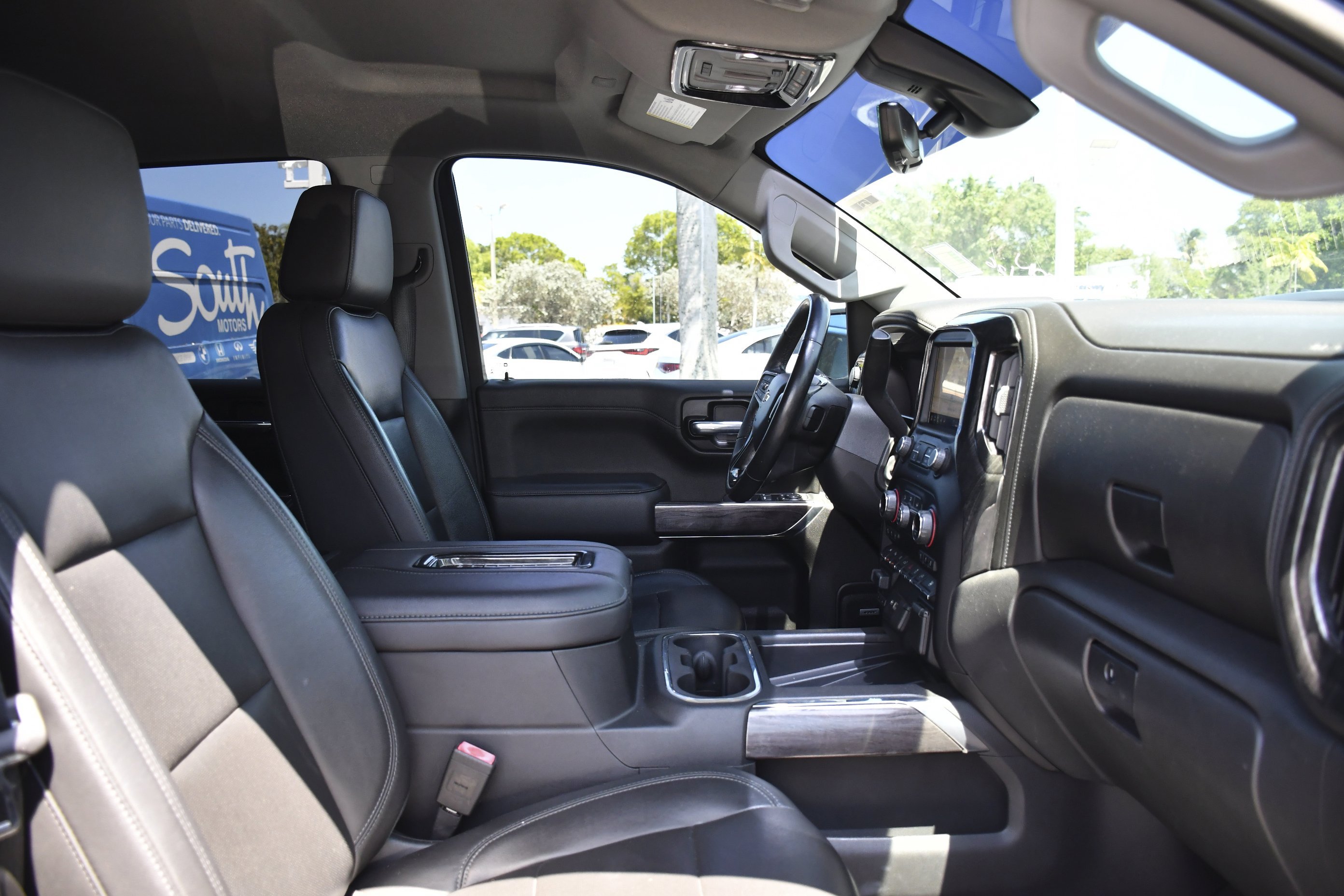 Used 2020 Black Chevrolet LTZ image 25