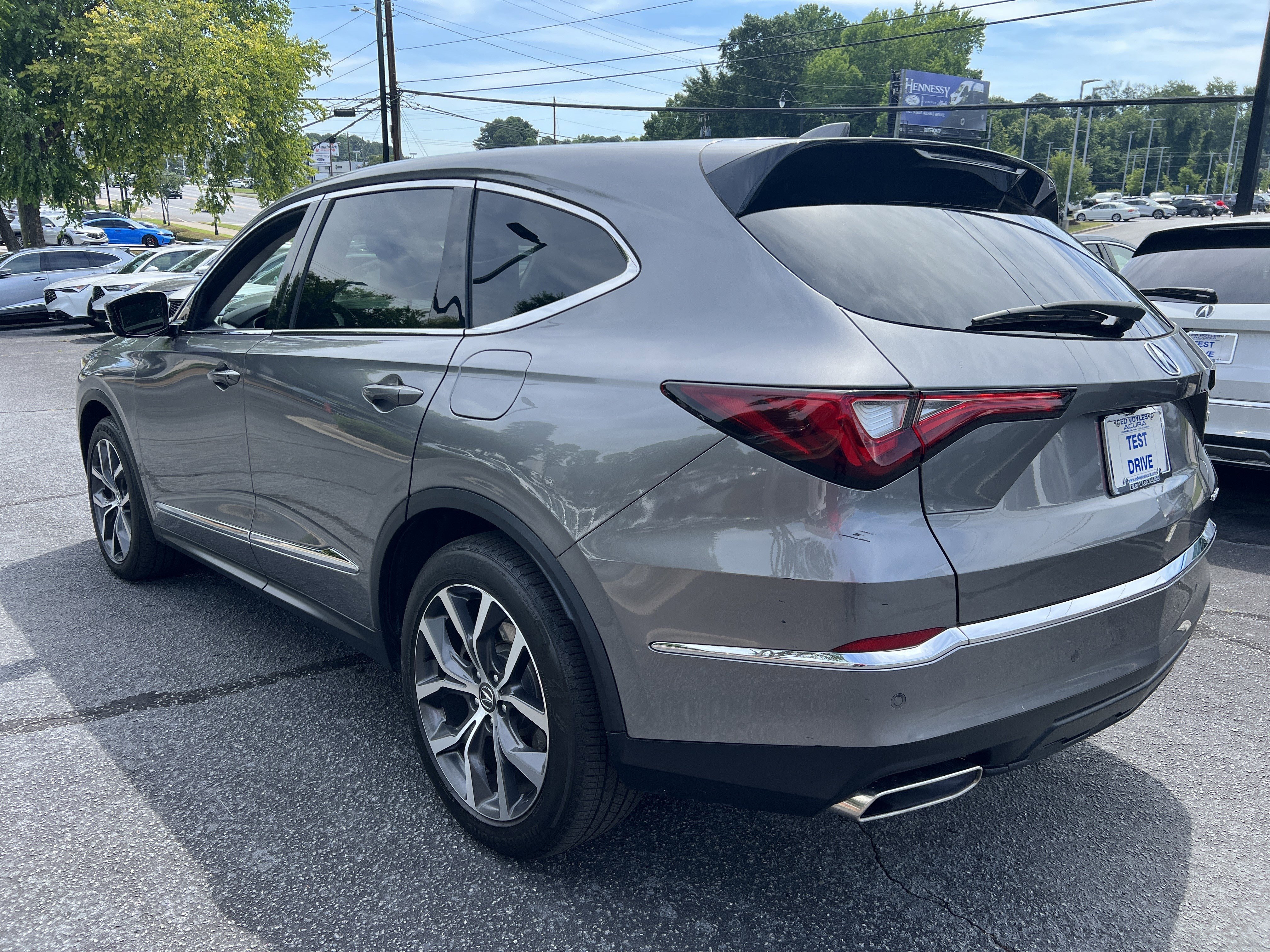 Used 2023 Liquid Carbon Metallic Acura w/Technology Package image 3
