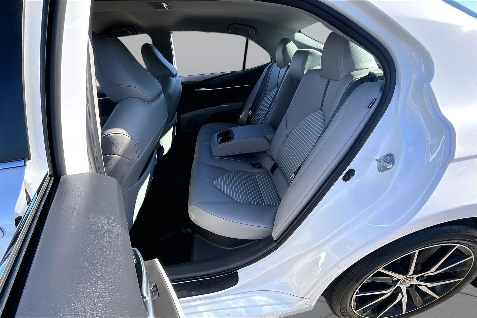 Certified Used 2024 Ice Cap Toyota Hybrid SE image 20