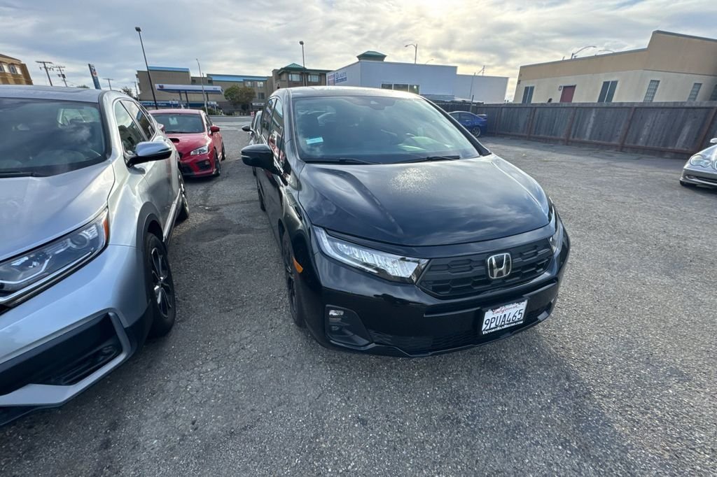 2025 Honda Odyssey Sport-L photo 4