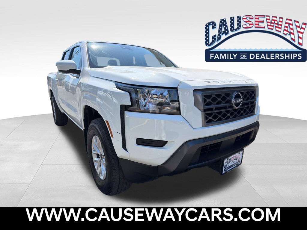 2024 Nissan Frontier SV