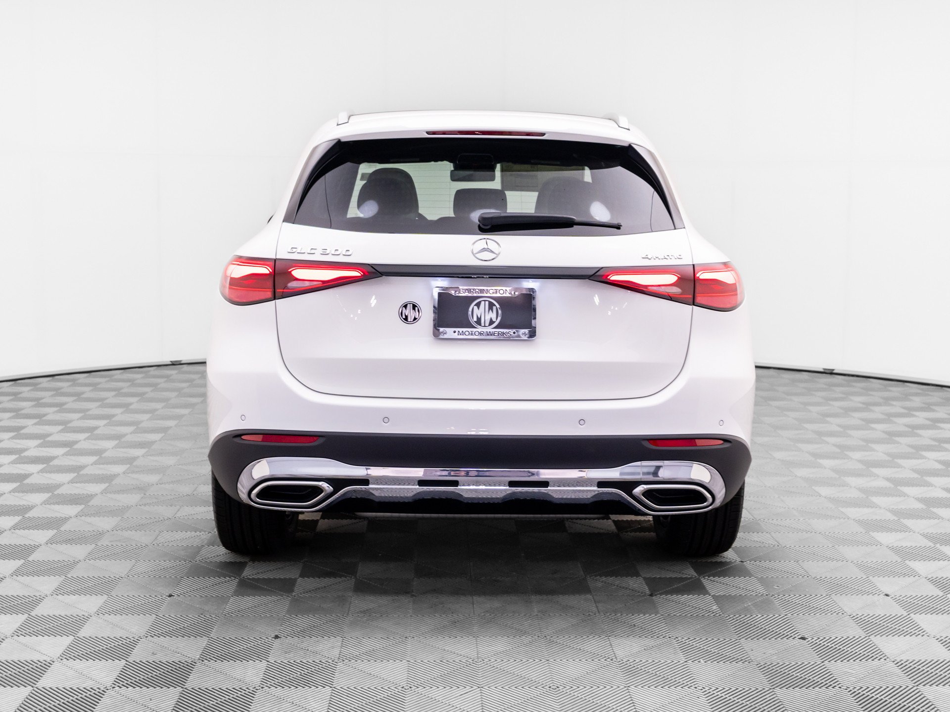 New 2026 White Mercedes-Benz GLC 300 image 42