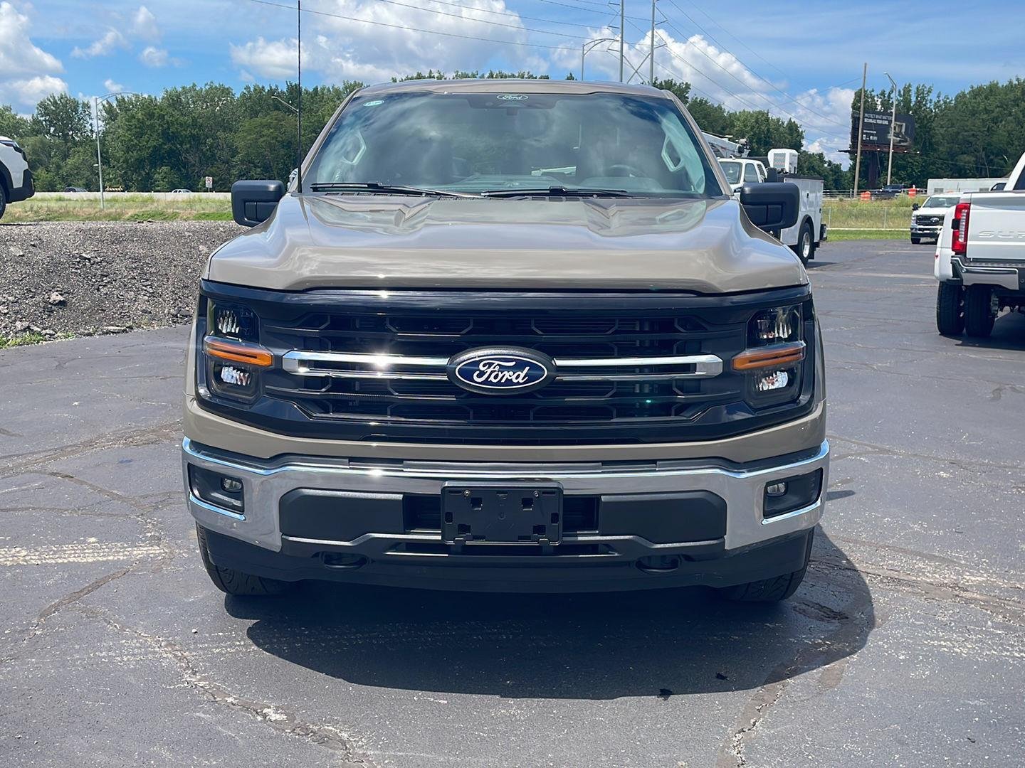 New 2026 Marsh Gray Ford XLT image 10