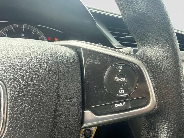 Used 2017  Honda LX image 18