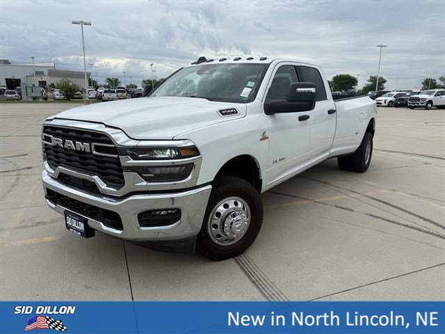New 2026 Bright White Clear-Coat Exterior Paint RAM Big Horn Crew Cab 4x4 8