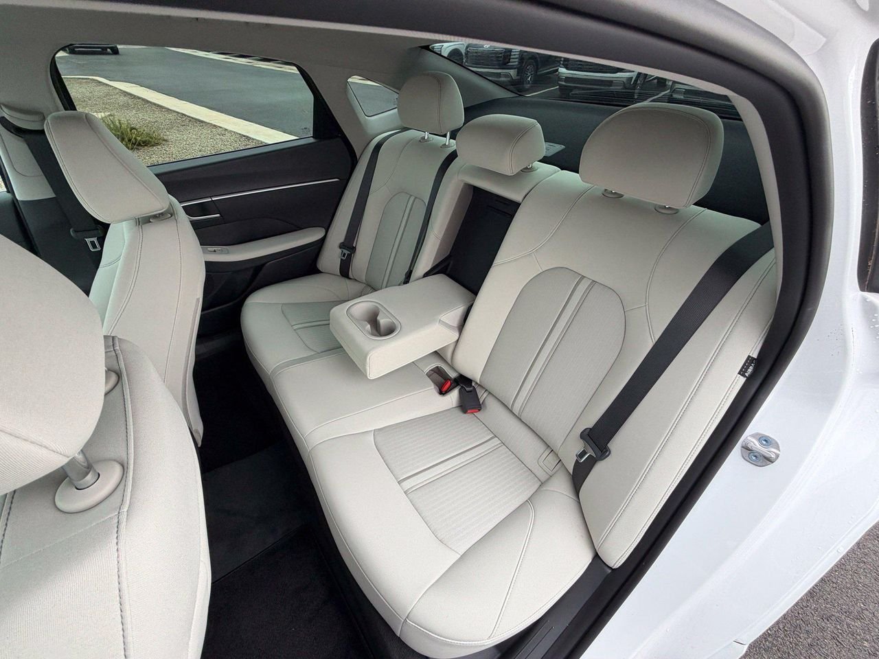 2026 Hyundai Sonata SEL - Photo 33