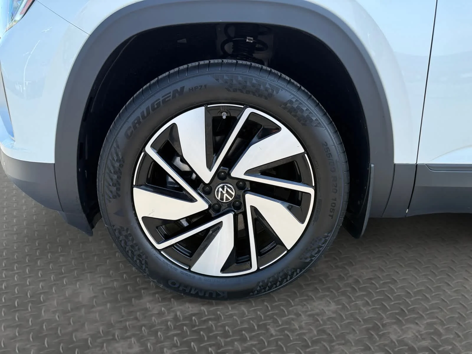2026 Volkswagen Atlas SE w/Tech - Photo 9