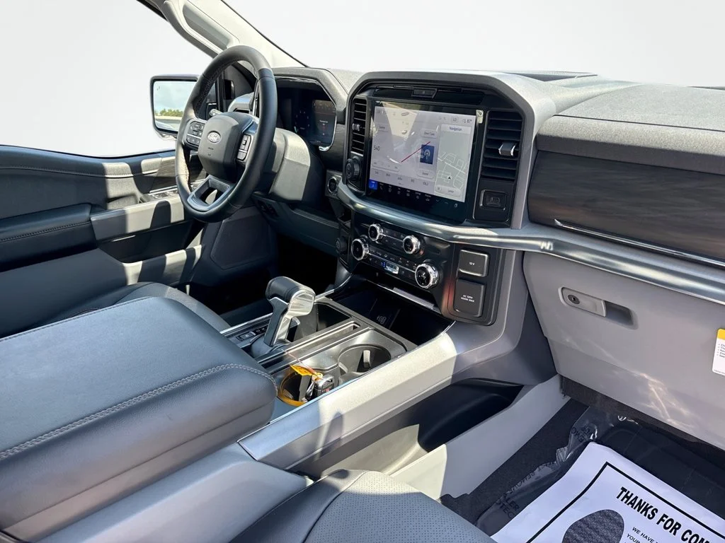 New 2026 Oxford White Ford Lariat® image 14