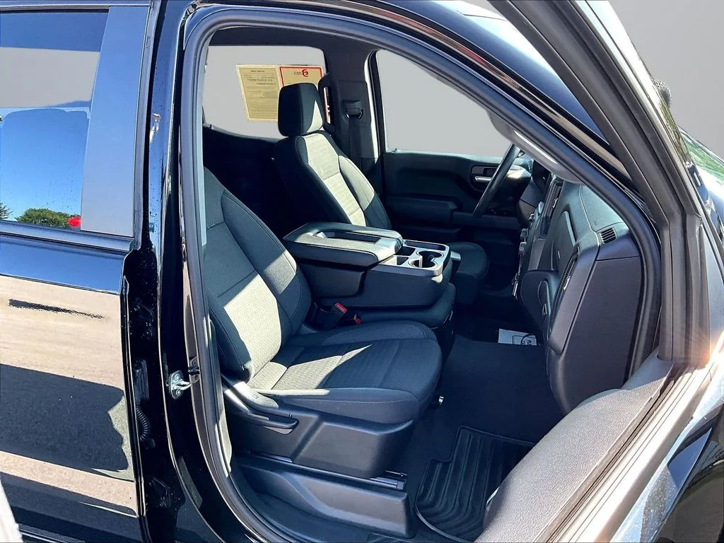 Used 2022 Black Chevrolet Custom Trail Boss image 8