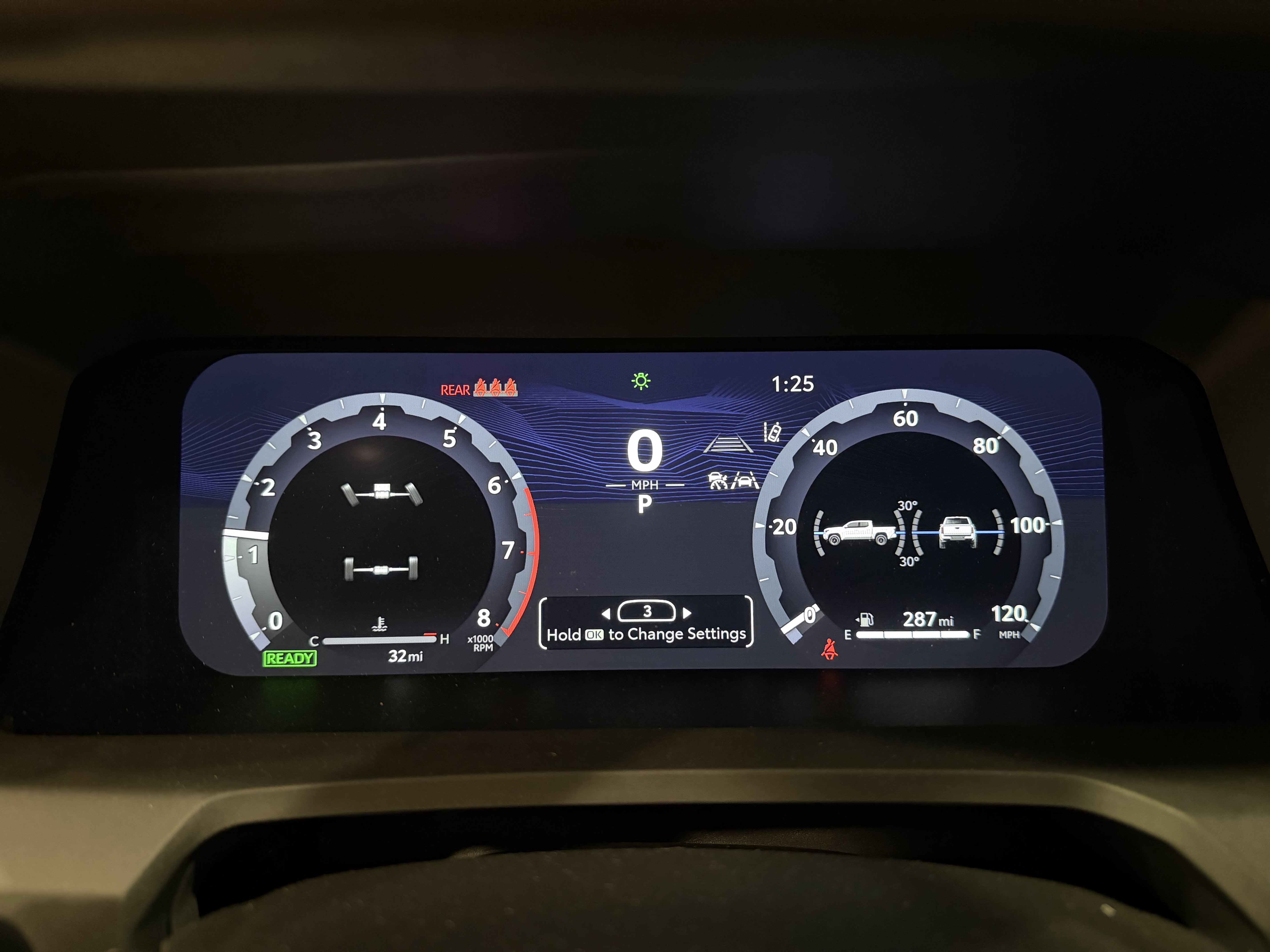 2025 Toyota Tacoma TRD Sport - Photo 9