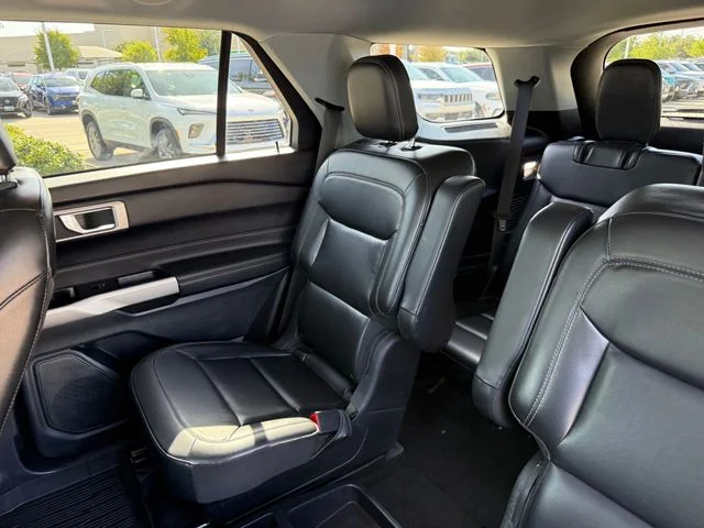 Used 2021 Oxford White Ford XLT image 34