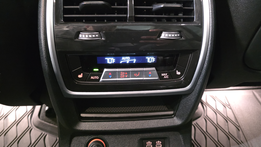 2023 BMW X7 40i - Photo 27