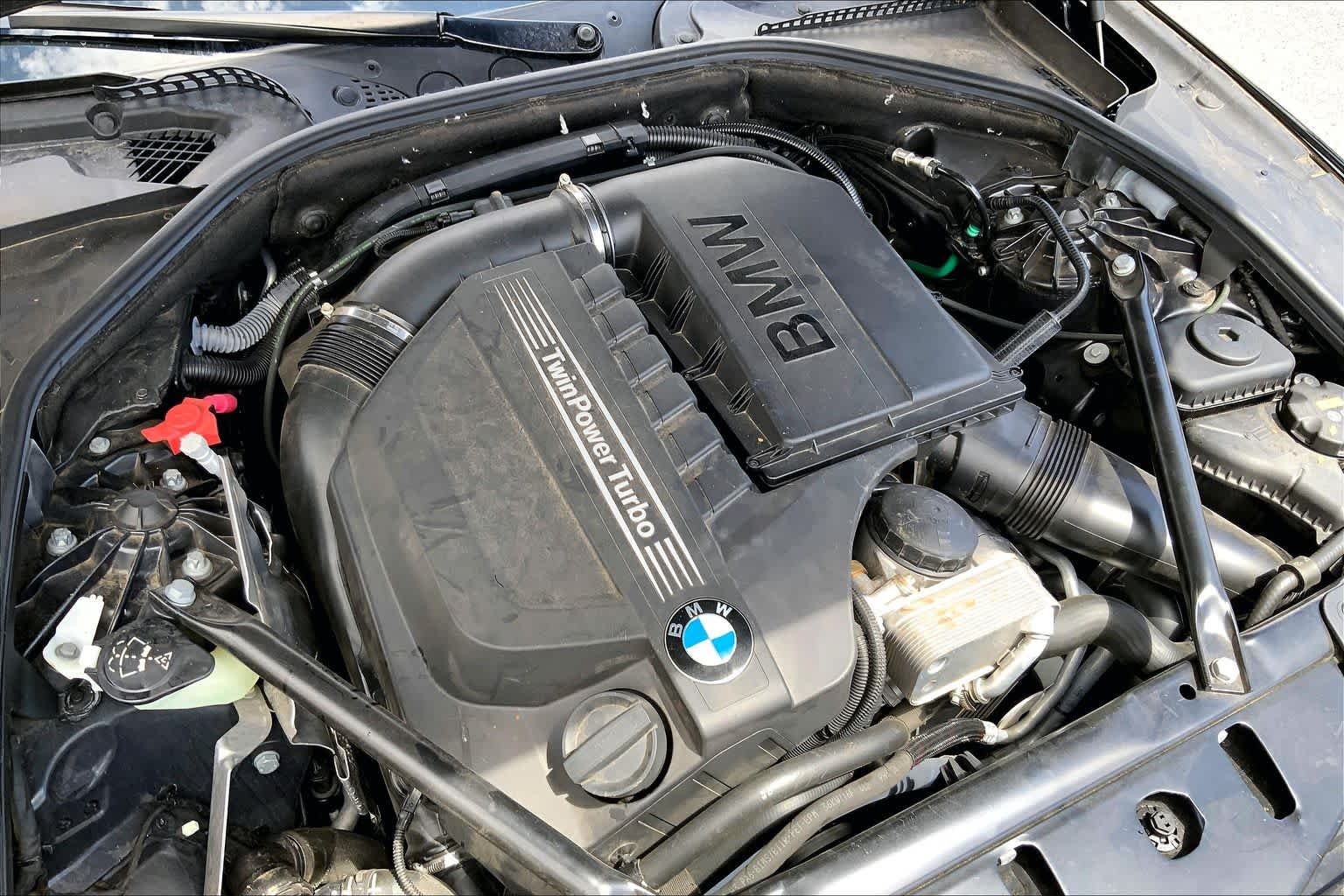 Used 2018 Black Sapphire Metallic BMW 640i xDrive image 32
