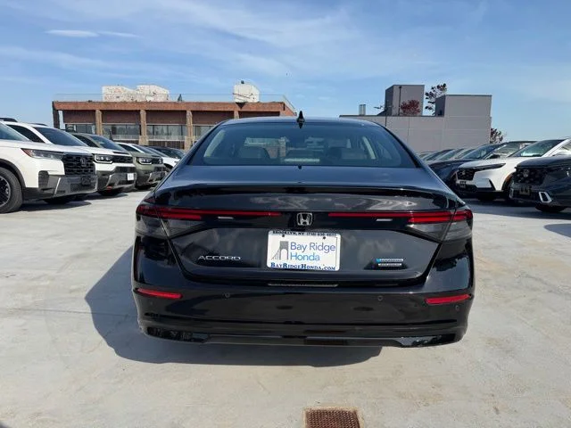 Used 2025 Black Honda Touring image 6
