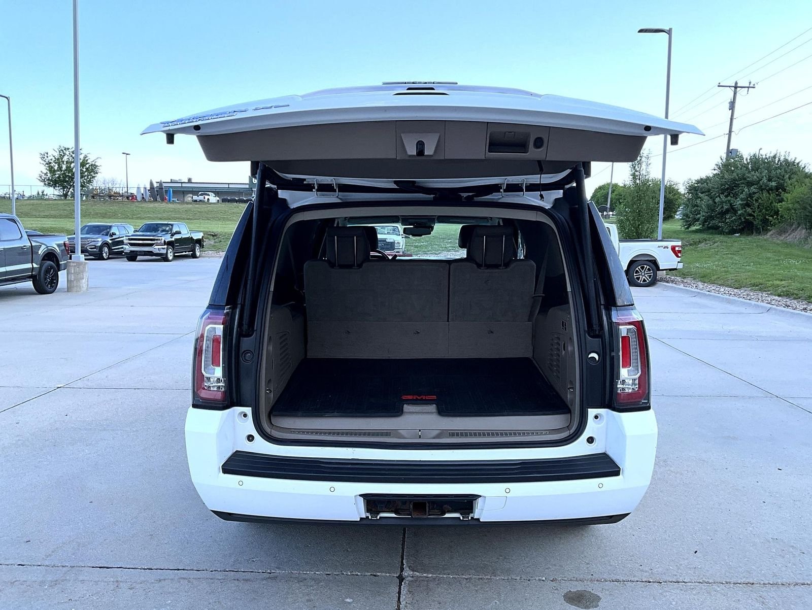 Used 2016 Summit White GMC SLT image 24