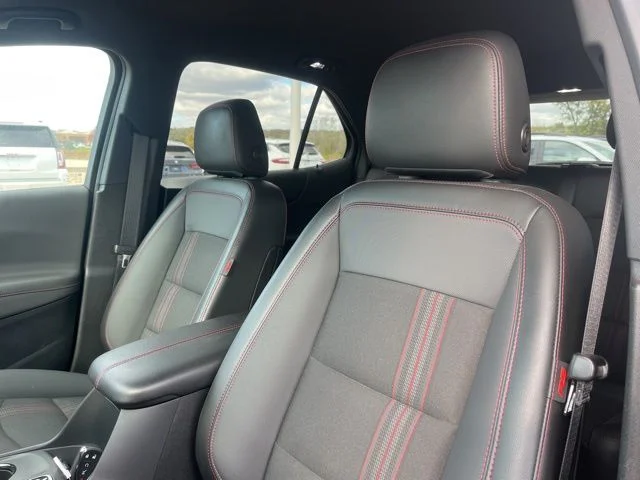 2022 Chevrolet Equinox RS - Photo 13