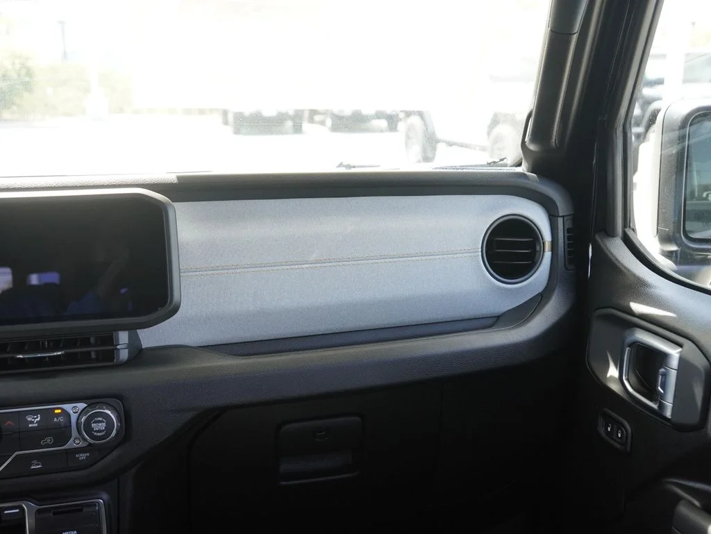 New 2026 Black Clear-Coat Exterior Paint Jeep Sport S image 26