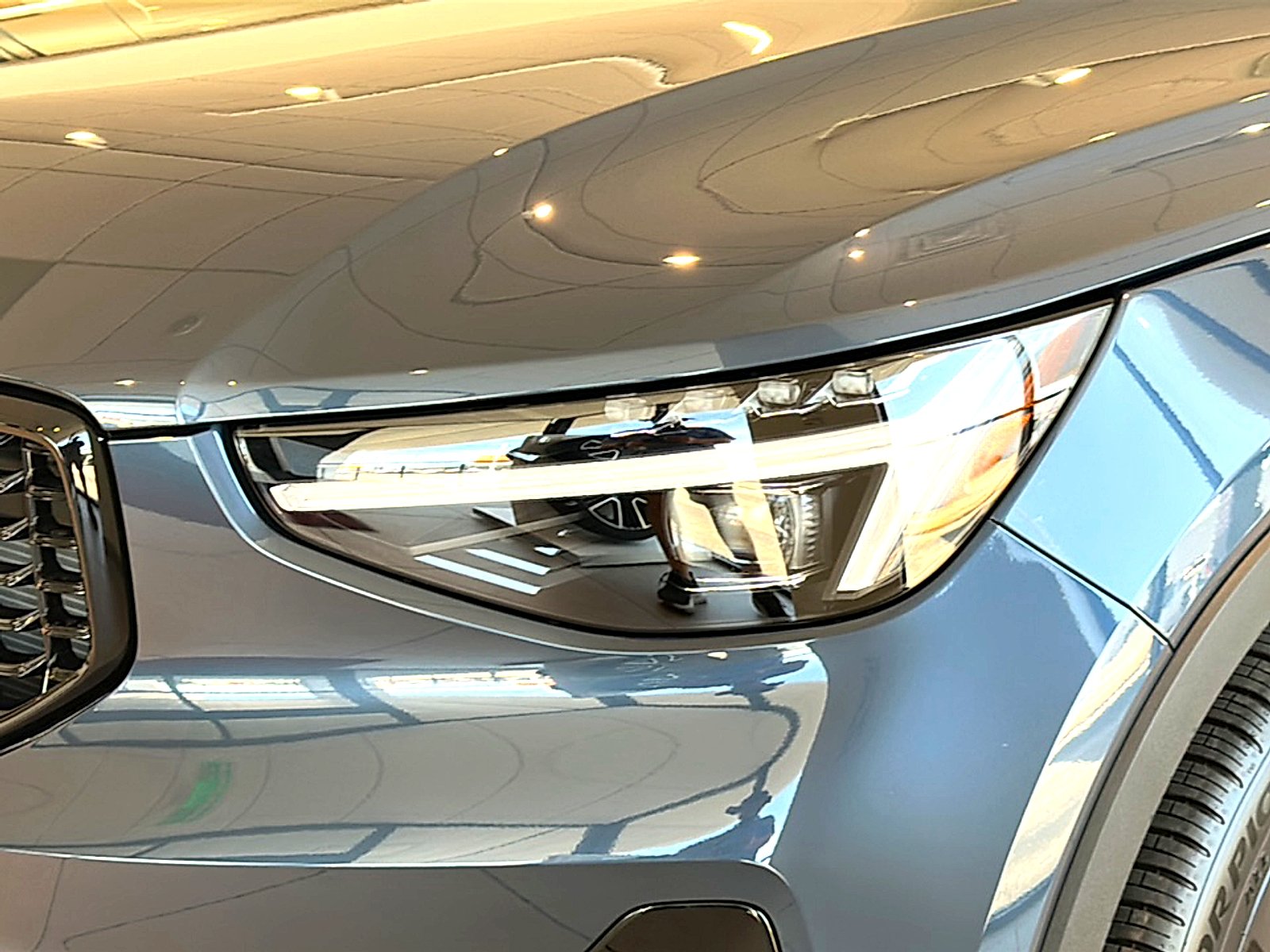 New 2026 Denim Blue Volvo Ultra image 4