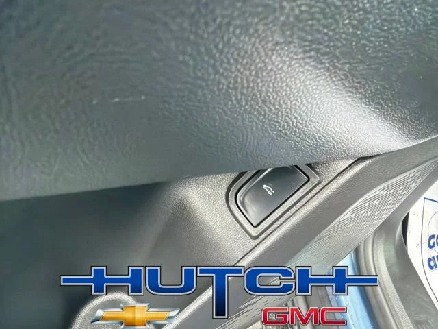 Used 2026 Lakeshore Blue Metallic Chevrolet LT image 22