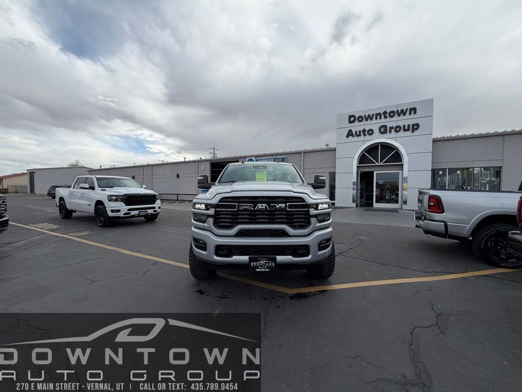 New 2026 Silver-Zynith Exterior Paint RAM Big Horn image 8