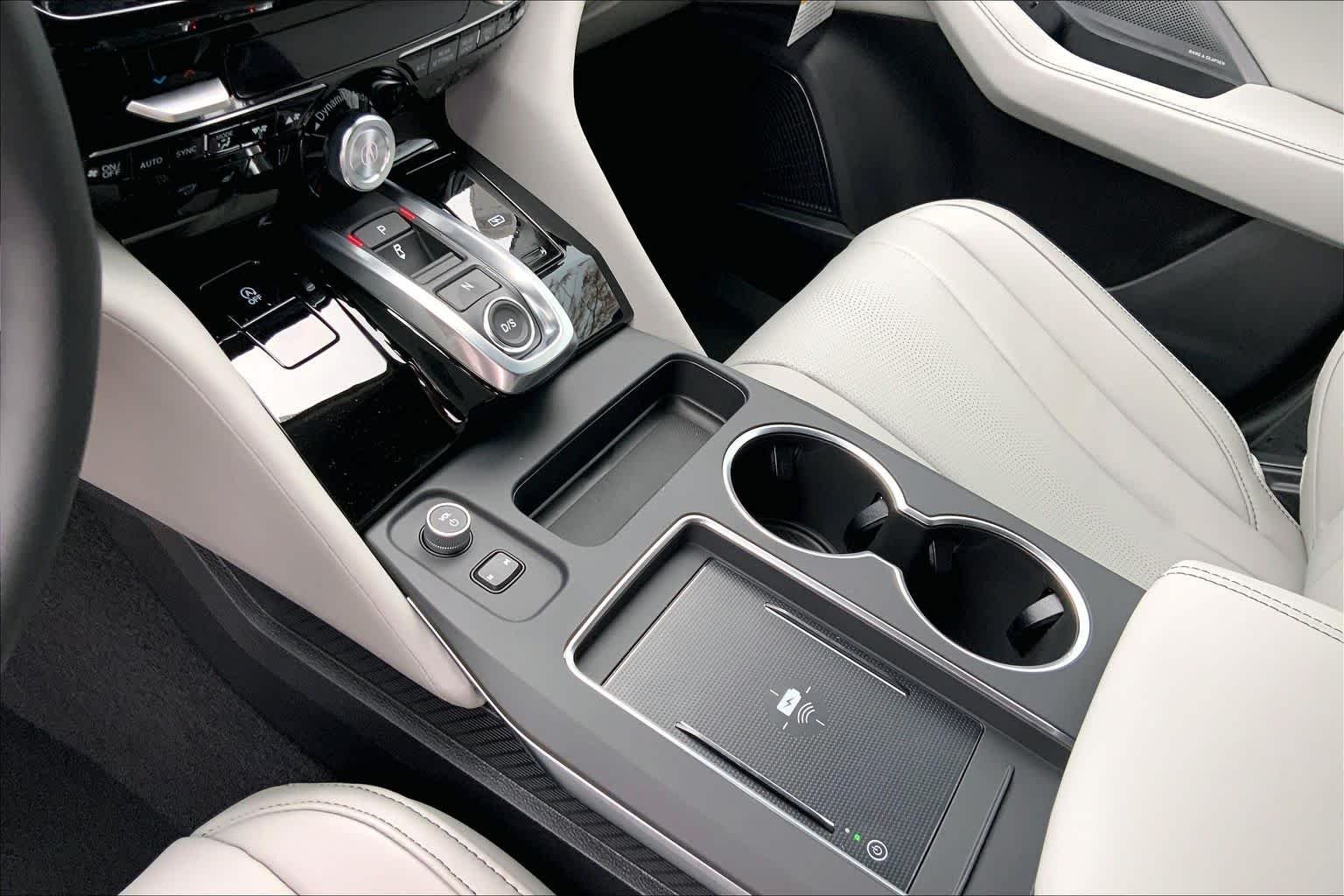 New 2026 Solar Silver Metallic Acura w/Technology Package image 11
