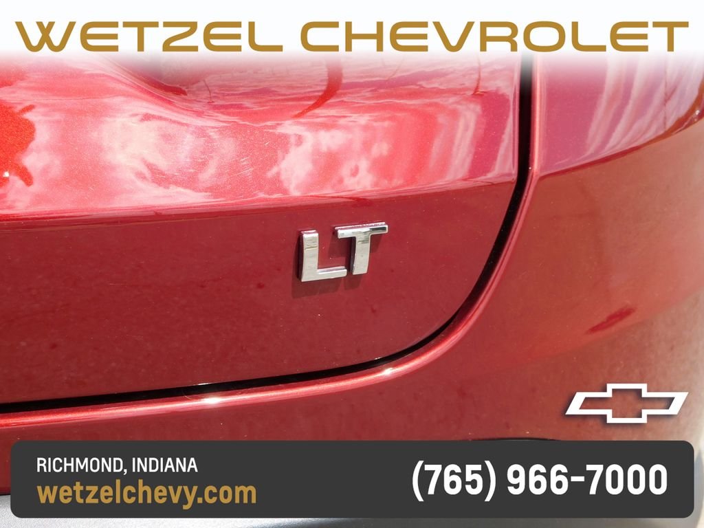 Used 2025 Red Chevrolet LT image 38