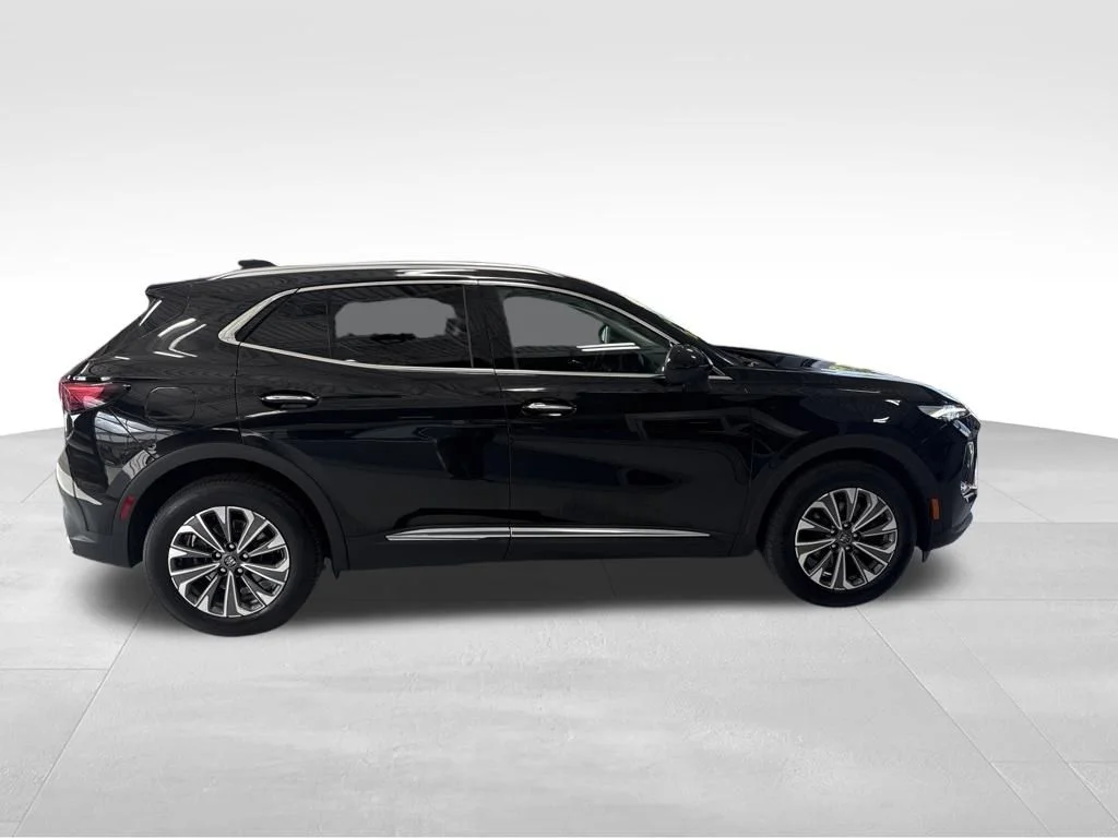 Used 2024 Black Buick Preferred image 7
