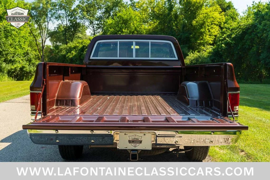 Used 1982 Brown Chevrolet  image 33