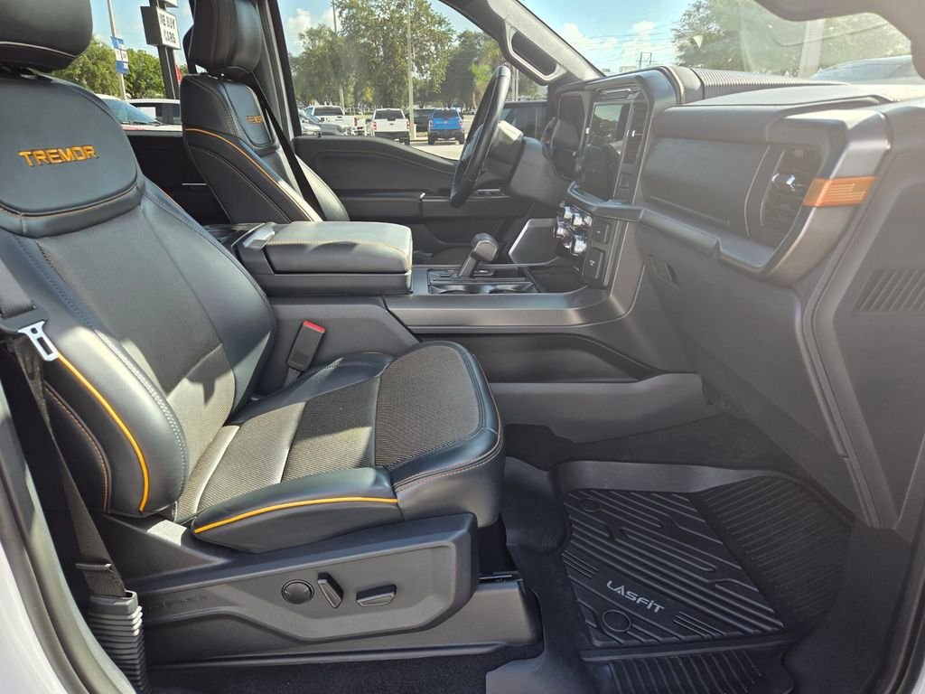 Used 2024 White Ford Tremor image 16