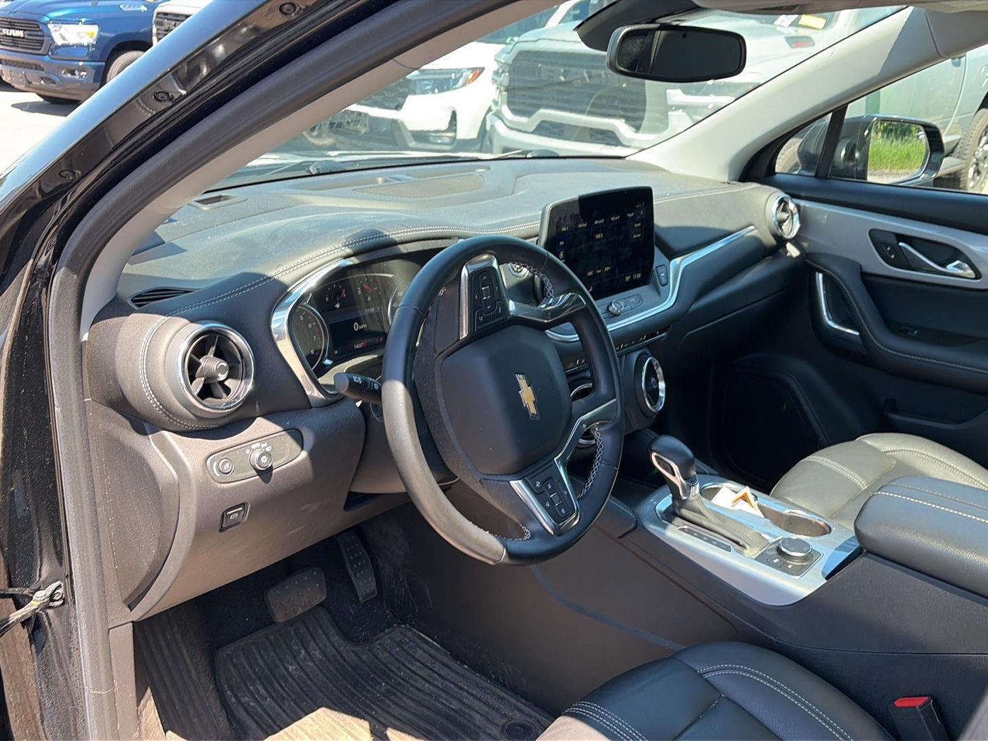 Used 2024 Black Chevrolet LT image 5