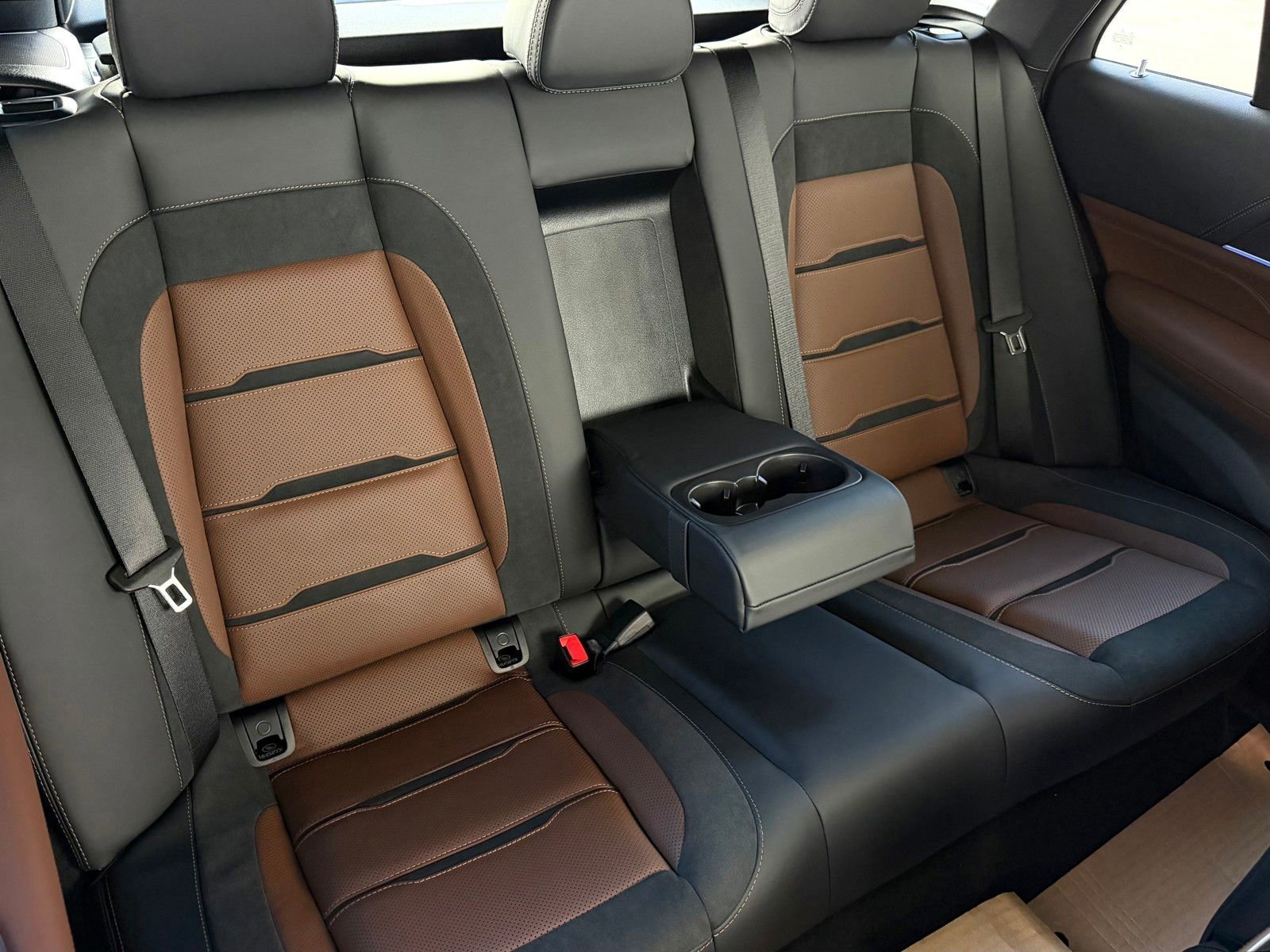 New 2026 Twilight Blue Metallic Mercedes-Benz AMG® GLE 53 4MATIC+ Coupe image 41
