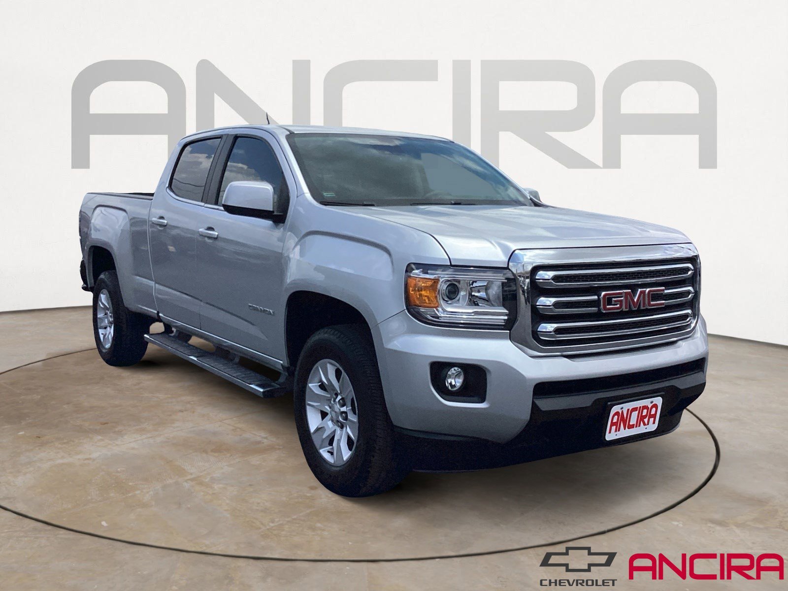 2015 GMC Canyon 2WD SLE Crew Cab Long Box's photo