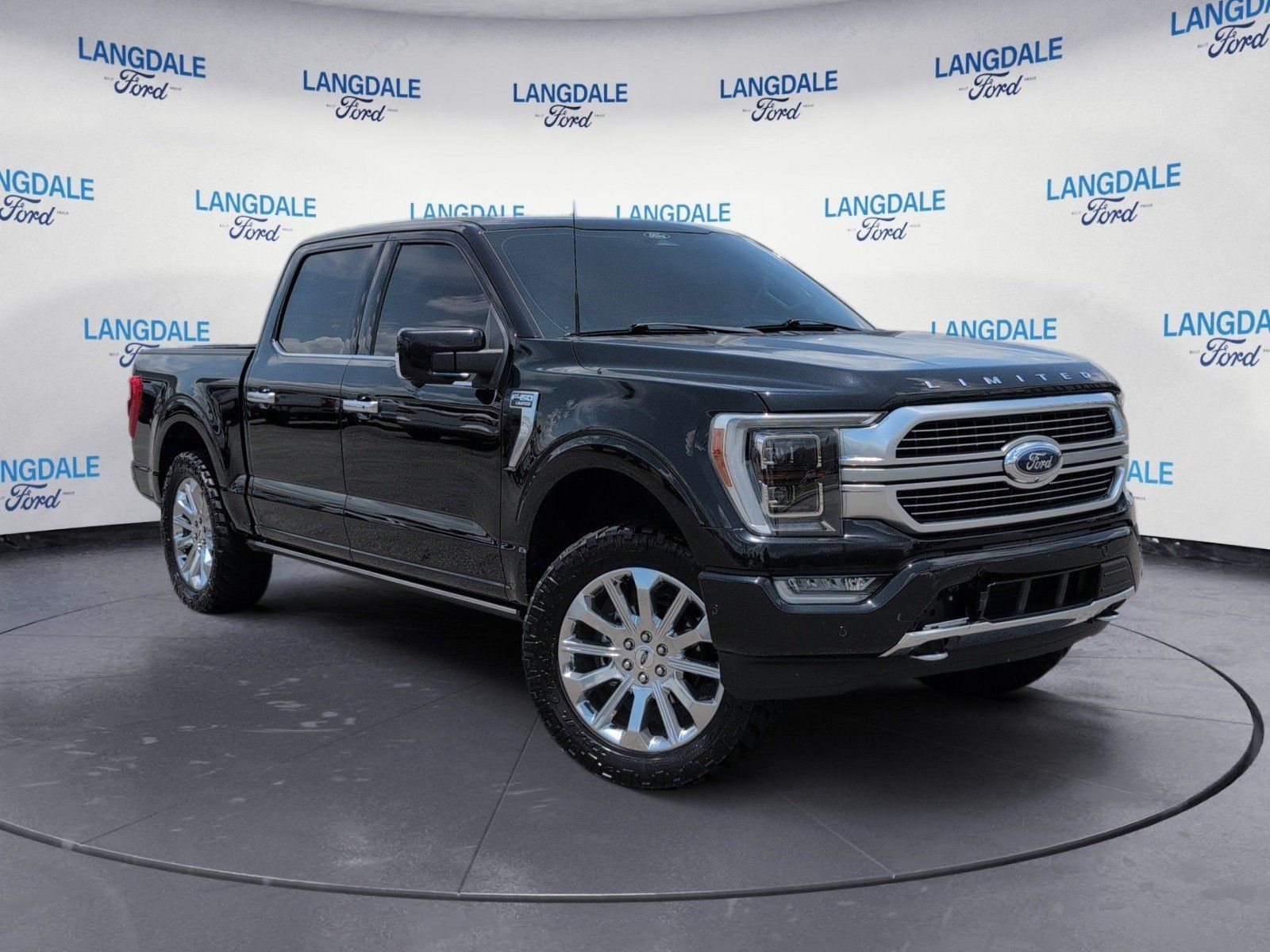 Used 2022 Black Metallic Ford Limited image 2