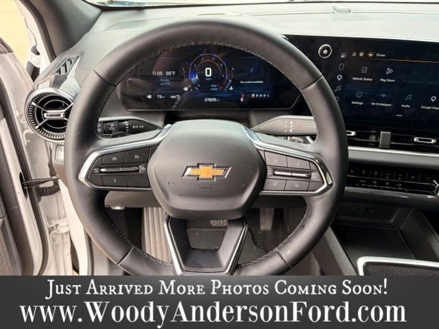Certified Used 2025 Summit White Chevrolet LT image 12