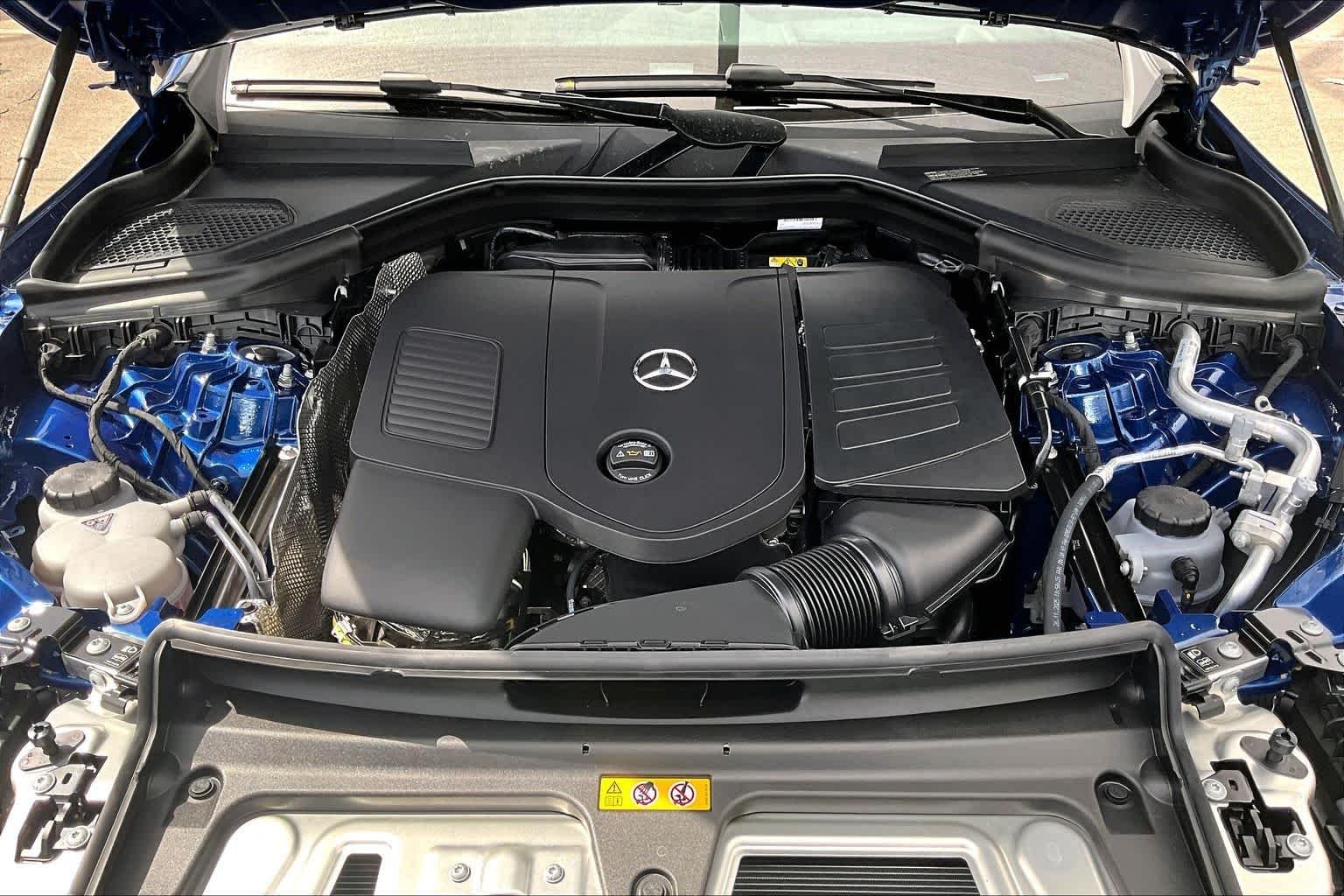 New 2026 Starling Blue Metallic Mercedes-Benz GLC 300 image 18