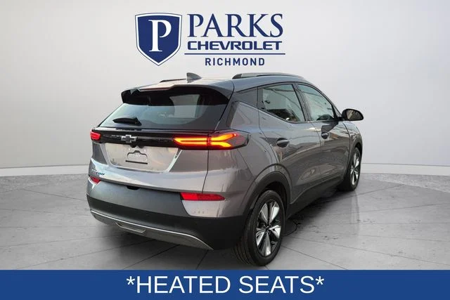 Used 2023 Gray Chevrolet LT image 7