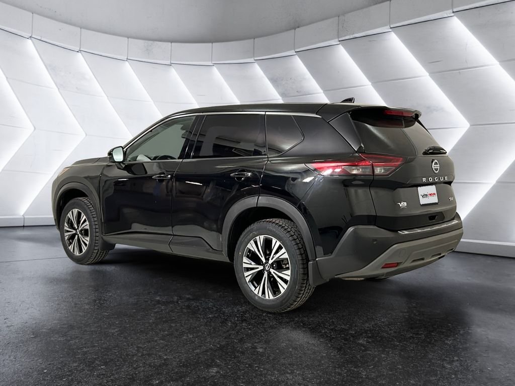 Used 2021 Black Nissan SV image 6